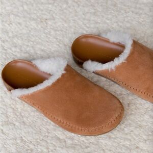 Jenni Kayne Shearling-Lined Moc Clog: SZ 38